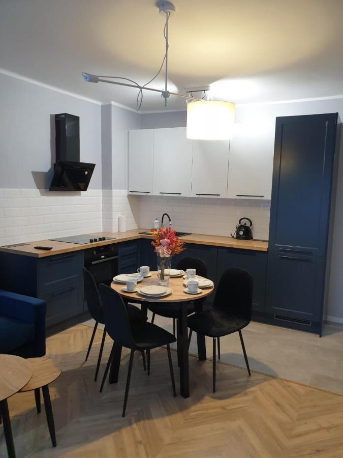Modern Apartment Ополе Экстерьер фото